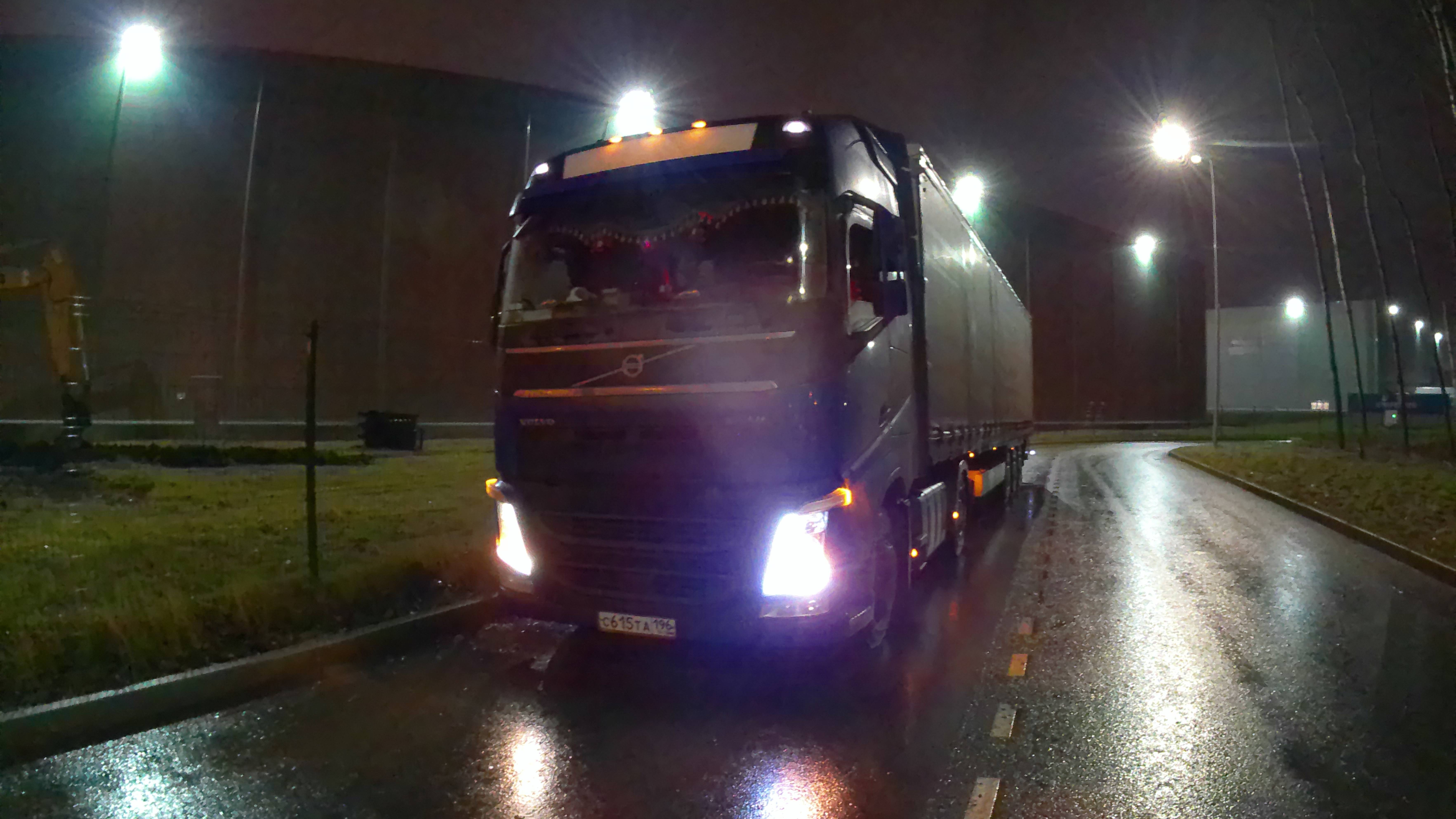 Работа по Питеру OZON