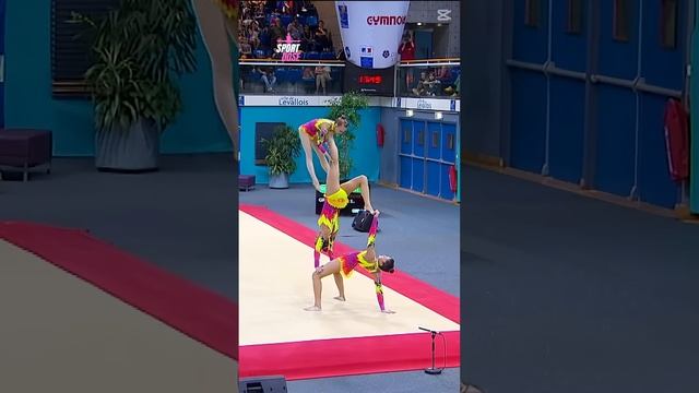 😮 INSANE Balance In Women's Acrobatics