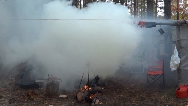 Приколы на рыбалке. Дымовая шашка.