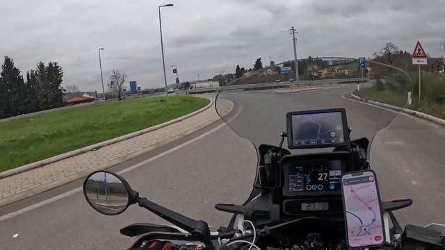 Дорога Флоренция - Пиза на мотоцикле под музыку скрипки