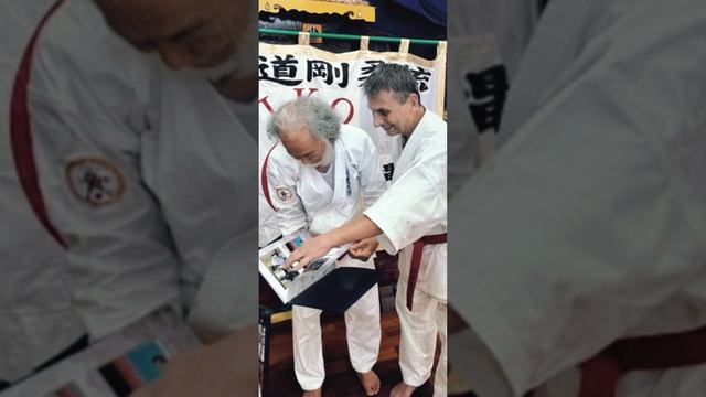 Kenshikai Goju-ryu Igor Lizunkov and Tetsuhiro Hokama.mp4