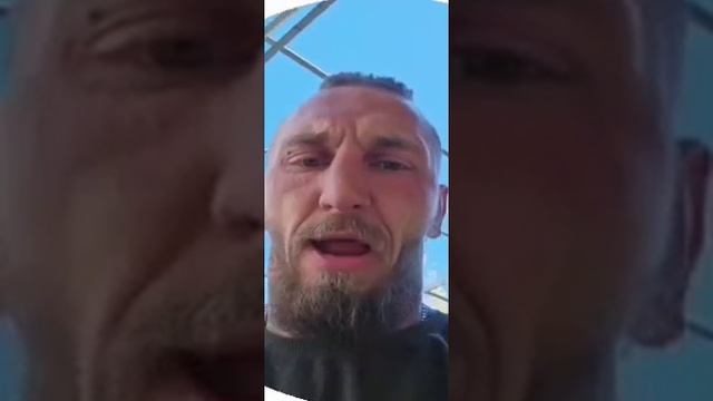 2_5318985600714433155.mp4
