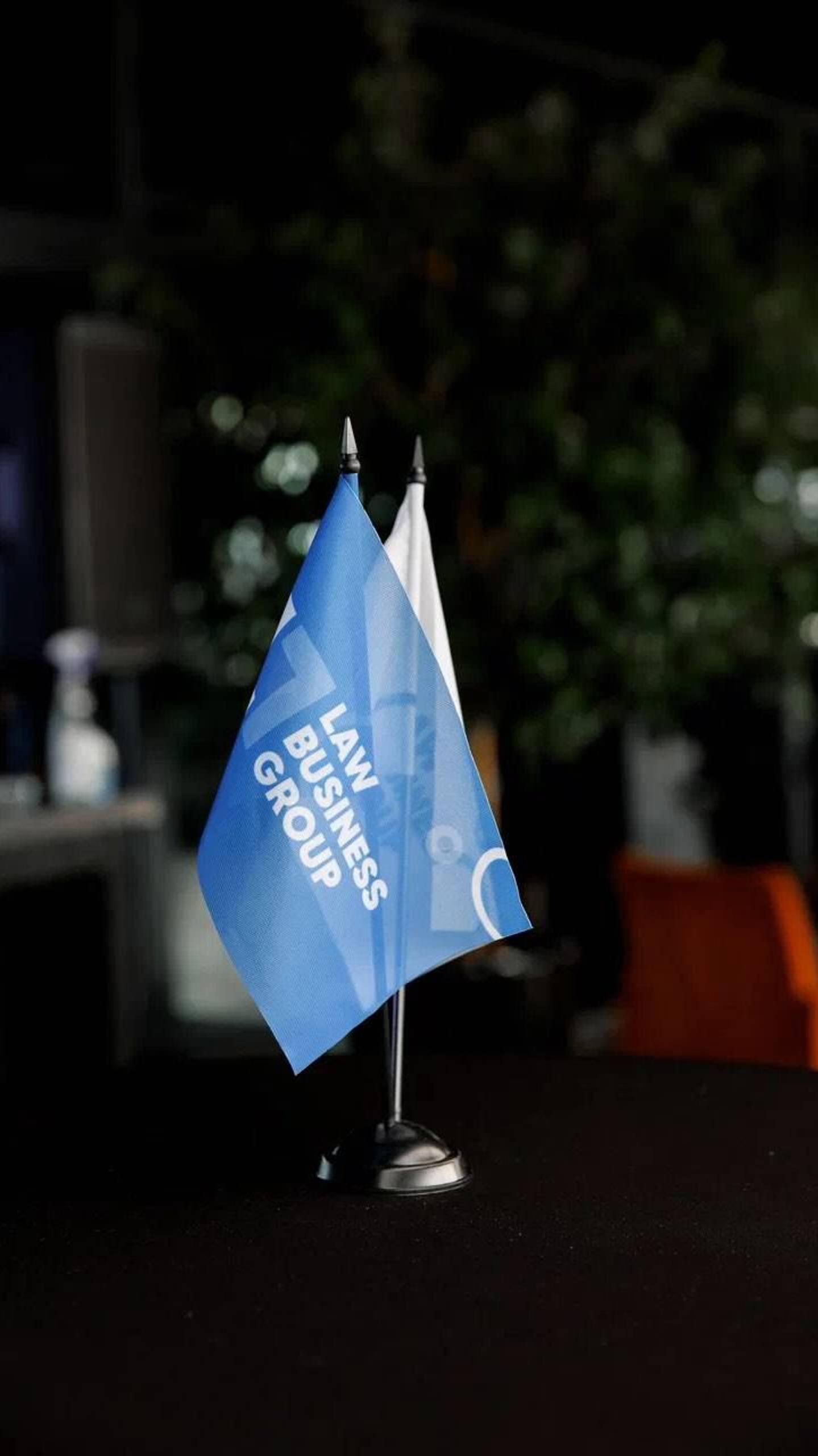 Один из наших главных принципов работы с Партнерами - Вы должны готовы вкладываться в проект!