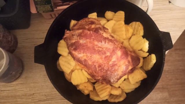 Картошечка с рёбрышками простой рецепт