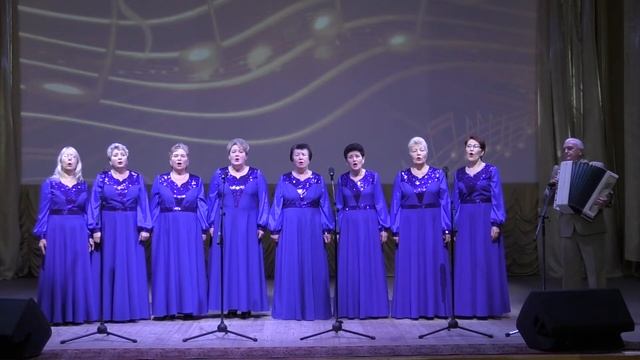 "Белые слёзы черёмух" (муз.В.Горячих, сл.И.Тарабуки)