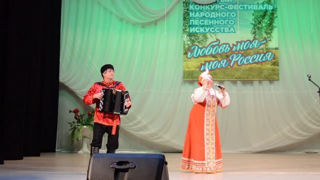 Топится в огороде баня  - Наталья Барбенюк, солистка "Любавы"