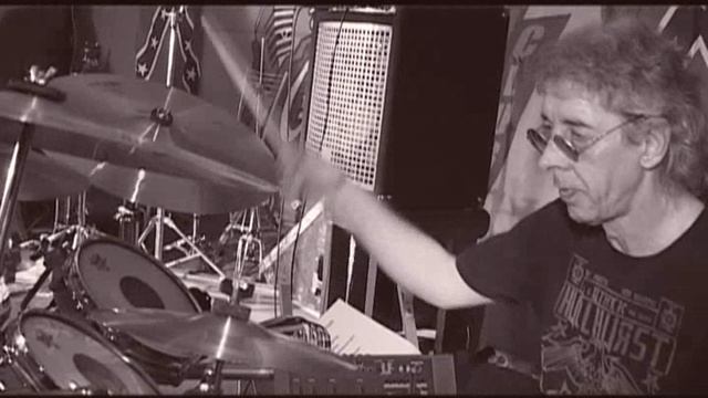 Свободный полет - Одиночество [Official Music Video]