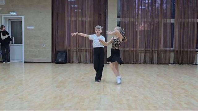 1000008476.mp4