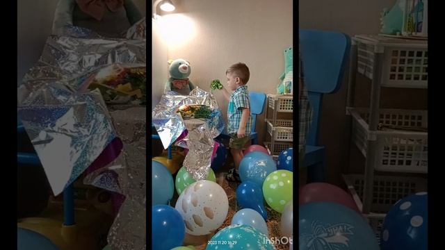 Первый день рождения дома