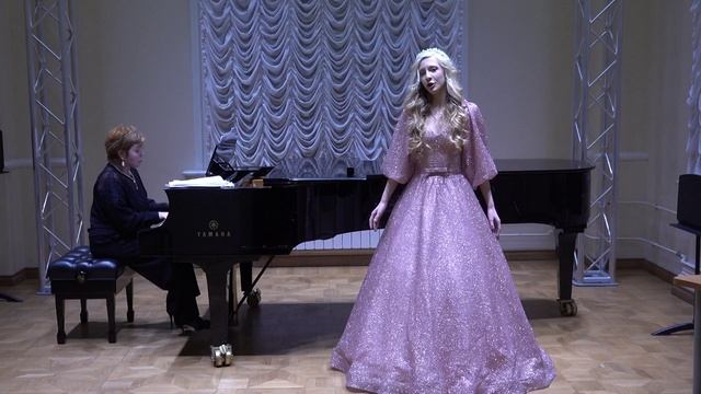 И. Дунаевский "Колыбельная" - исп. Арина Матвеева