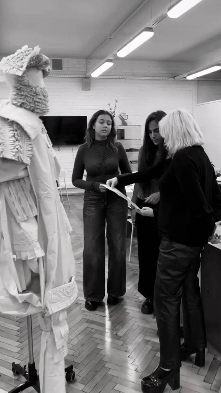 РГУ им. А. Н. Косыгина. Институт дизайна. Кафедра дизайна костюма, студенты 2 курса