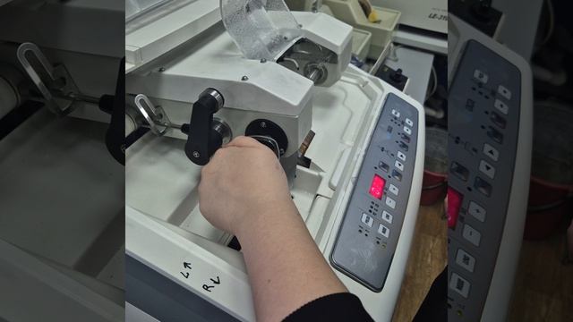 Изготовление очков в полуободковую оправу на полуавтоматическом станке с применением доп. обор.
