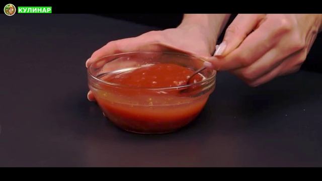 Глазированные куриные крылышки с нежным овощным салатом. Кулинар