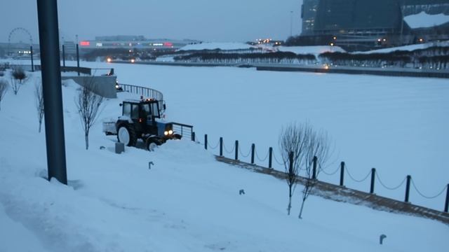 Уборка снега в столице