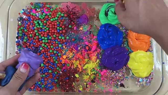 Радужный Пинкфонг! Смешивание Макияжа, Частей, Блесток В Слайм! Видео Слайма ASMR