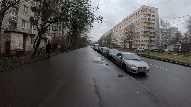 Сдаем квартиру, парковка рядом с домом.
