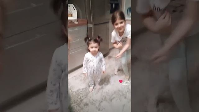 1000125513.mp4