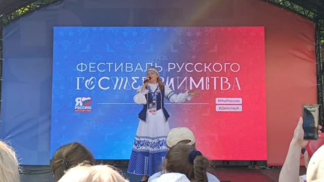 Песня: ДУДАРЫКИ Исполняет: Оксана Васильевна Конивец