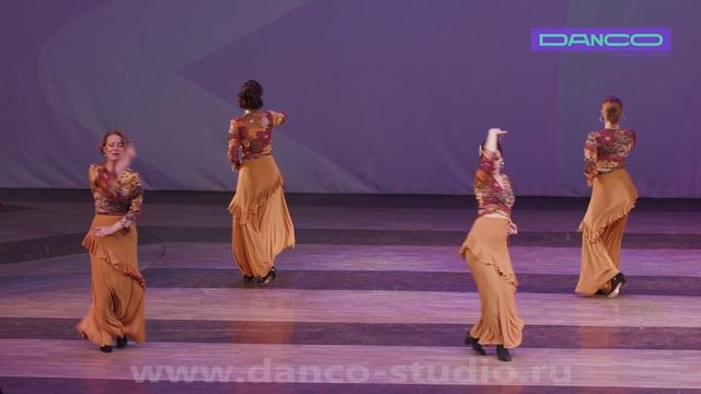 Выступление детей на концерте