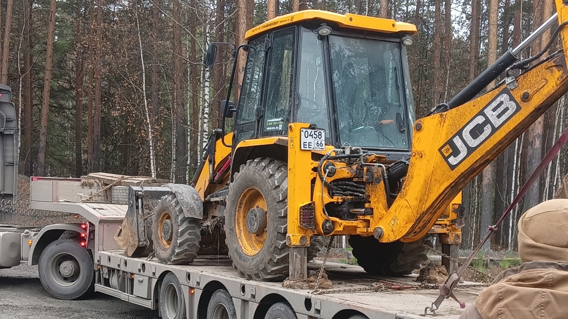 работаю на JCB