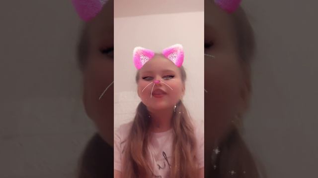 Маленькие котики