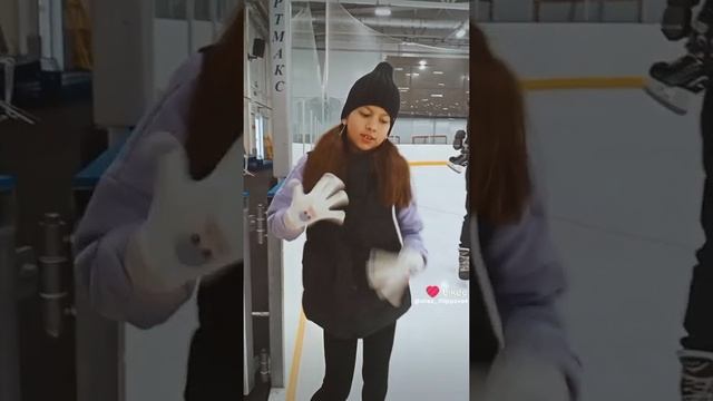 Like_7438128487265059842.mp4