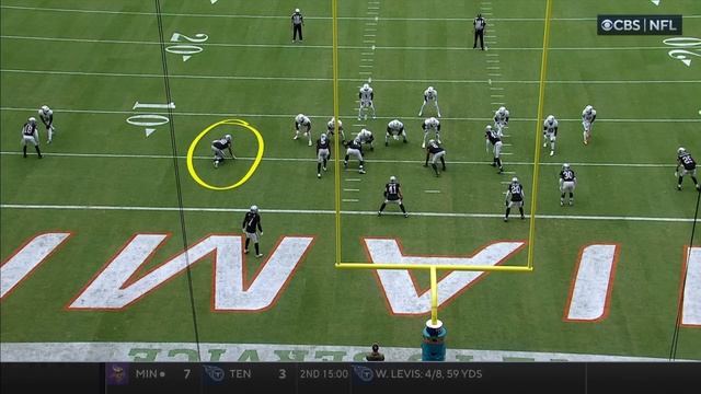 Maxx Crosby, Adam Butler ambush Tua for third-down sack