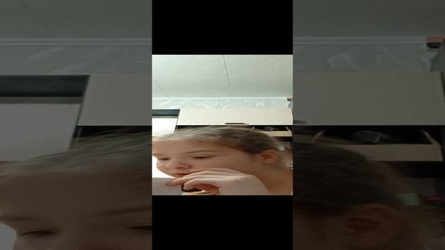 1000008125.mp4