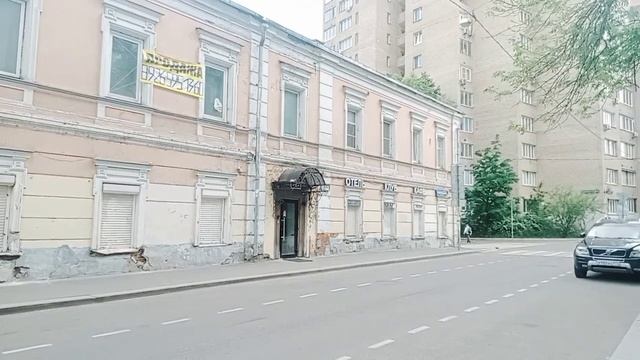 Воротниковый переулок в Москве