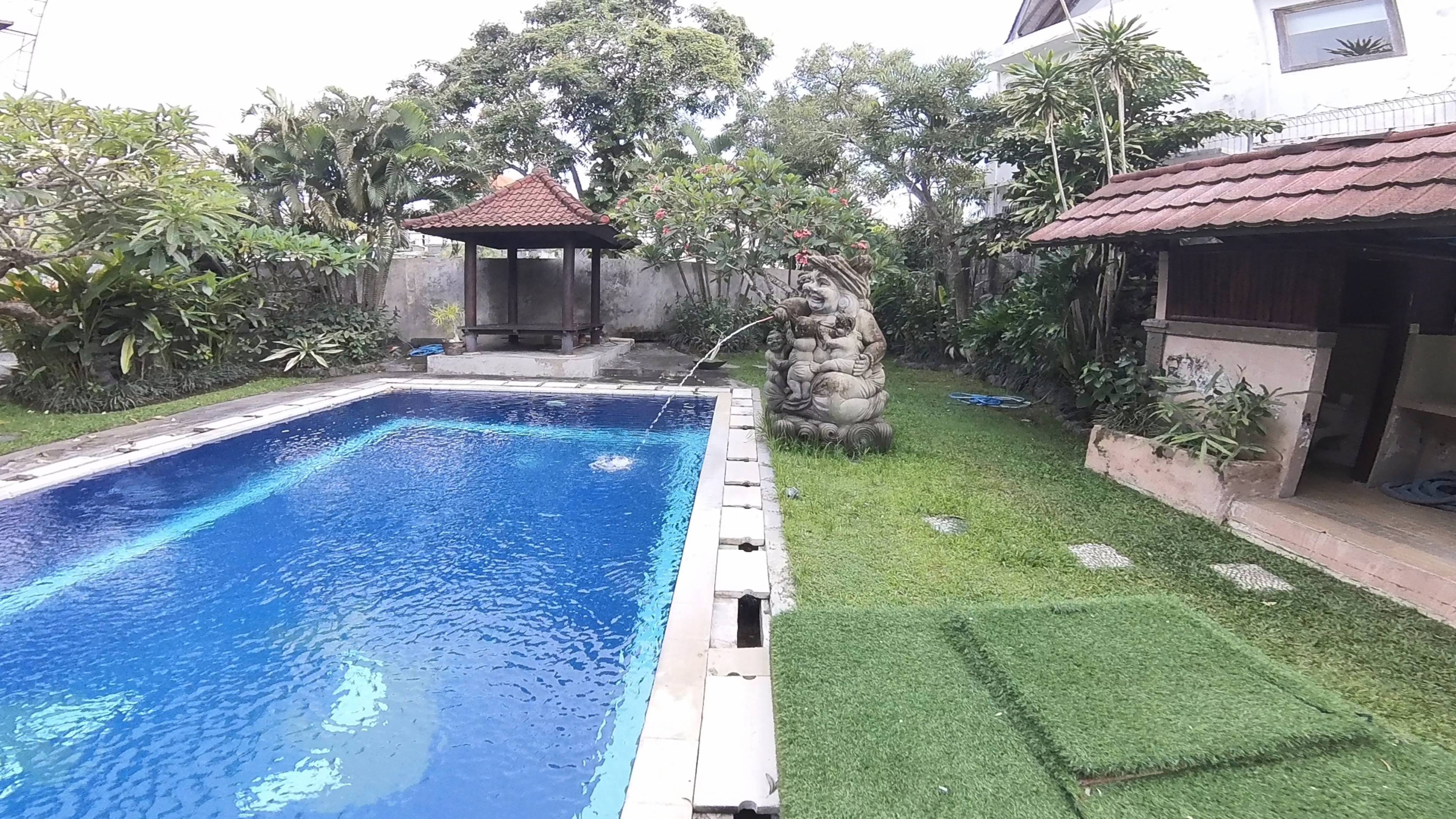 Senyum Villa, Bali