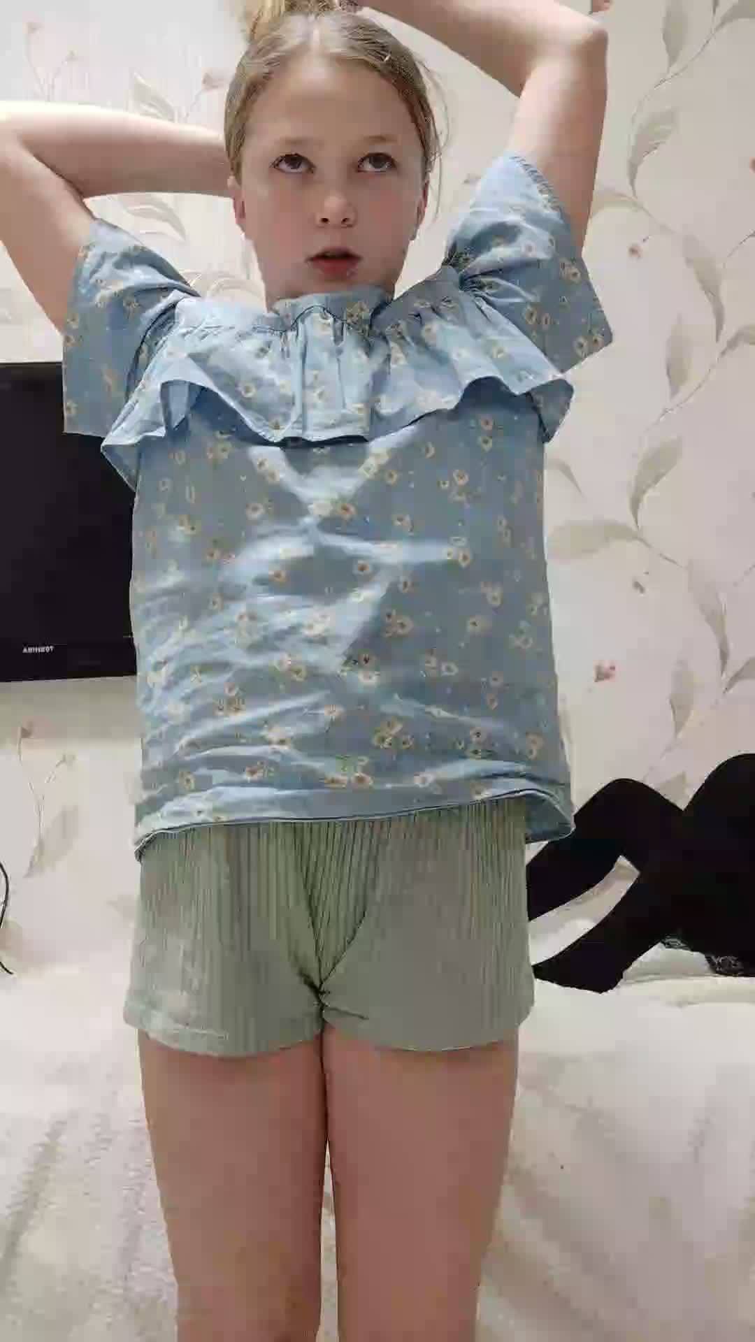 т