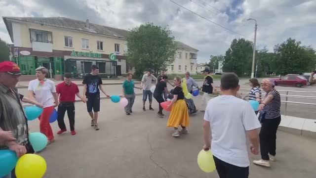 Здравствуй лето