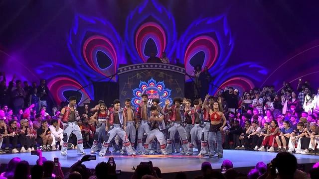 KINGS UNITED(The Kings)ULTIMATE SHOWDOWN _ CHAIYA CHAIYA _REDBULL DANCE YOUR STYLE WORLD FINALE 2024