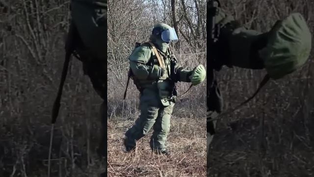 сапёры собирают урожай