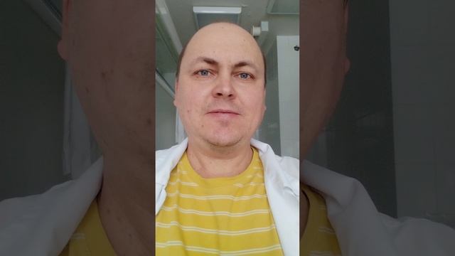 В щёчку )