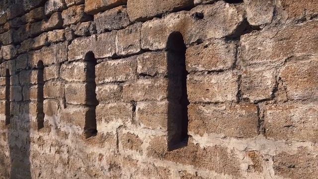 Крепостная стена в Ставрополе. Остатки крепостной стены, достопримечательность.