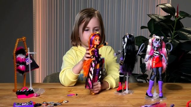 Веркошки Monster High G3 врываются в обзор и распаковку Hissfits. Всем мяу! #hissfitsg3