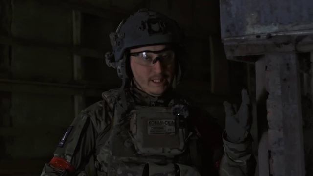 Работа с углами во время штурма здания