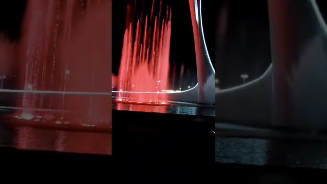 Шоу поющий фонтан