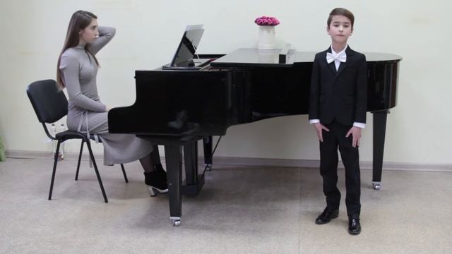 Ивашков Георгий 8 лет G.F.Handel «Lascia ch’io pianga” М.Глинка «Жаворонок» Педагог Л.Б.Рудакова