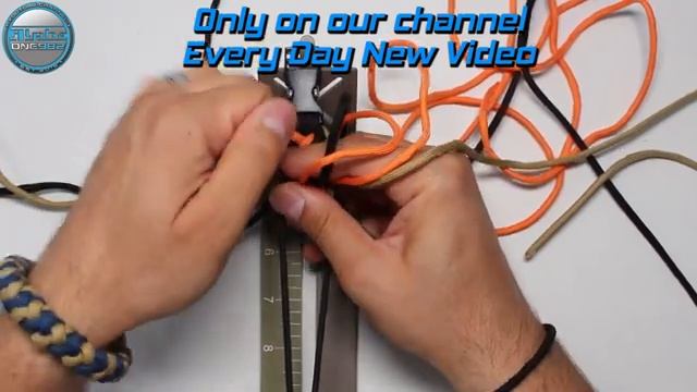 DIY Paracord Bracelet Candy Tiger - World Of Paracord - How to make Paracord Bracelet Tutorial(360P)