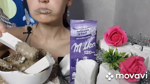 Шоколад Милка с орешками и суп. Мукбанг / Chocolate and soup. Mukbang