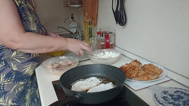 Сегодня у меня отбивные из свинины.