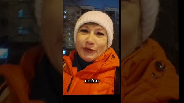 Кому надо спать не менее 8 часов в сутки?