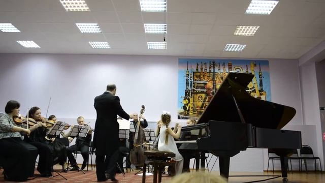 Лидия Букур 6 лет. И. Беркович "Концерт №2 до мажор" II и III части