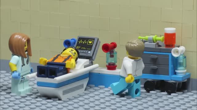 Lego City Prison Break Hospital