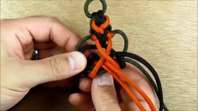 How to make a Vendetta Bar Paracord Bracelet(360P)