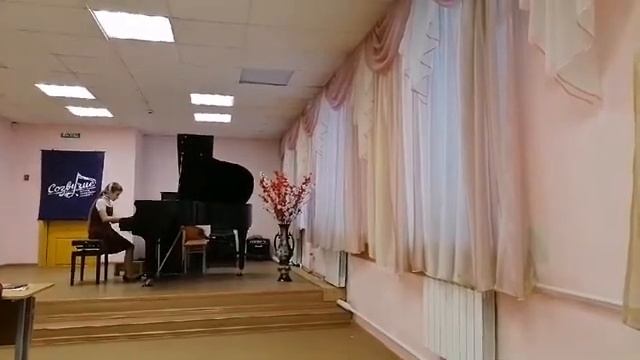 Лидия Букур 12 лет. И. Крамер Этюд №24