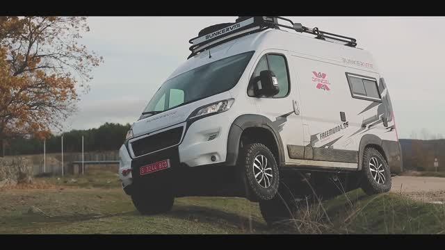 BUNKERVAN Freemund 4x4 camper PEUGEOT BOXER L1H2