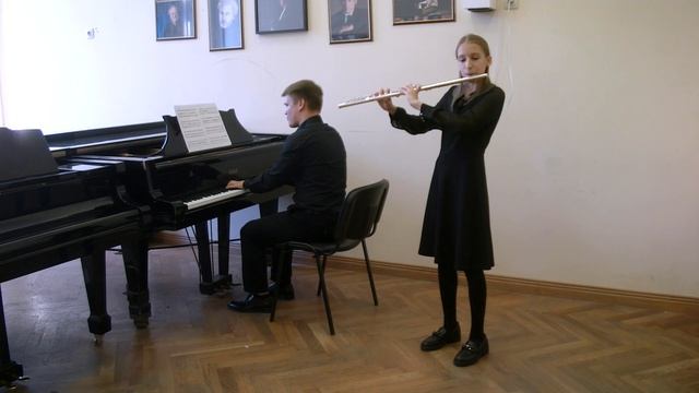 Шайхутдинова Майя 13 лет, А.Вивальди "Щегленок"